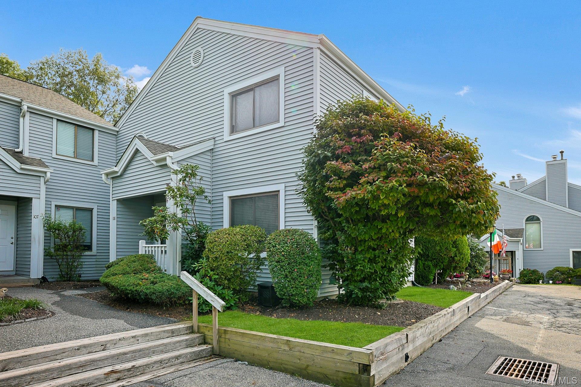 108 Sunfish Landing, Mohegan Lake, NY 10547