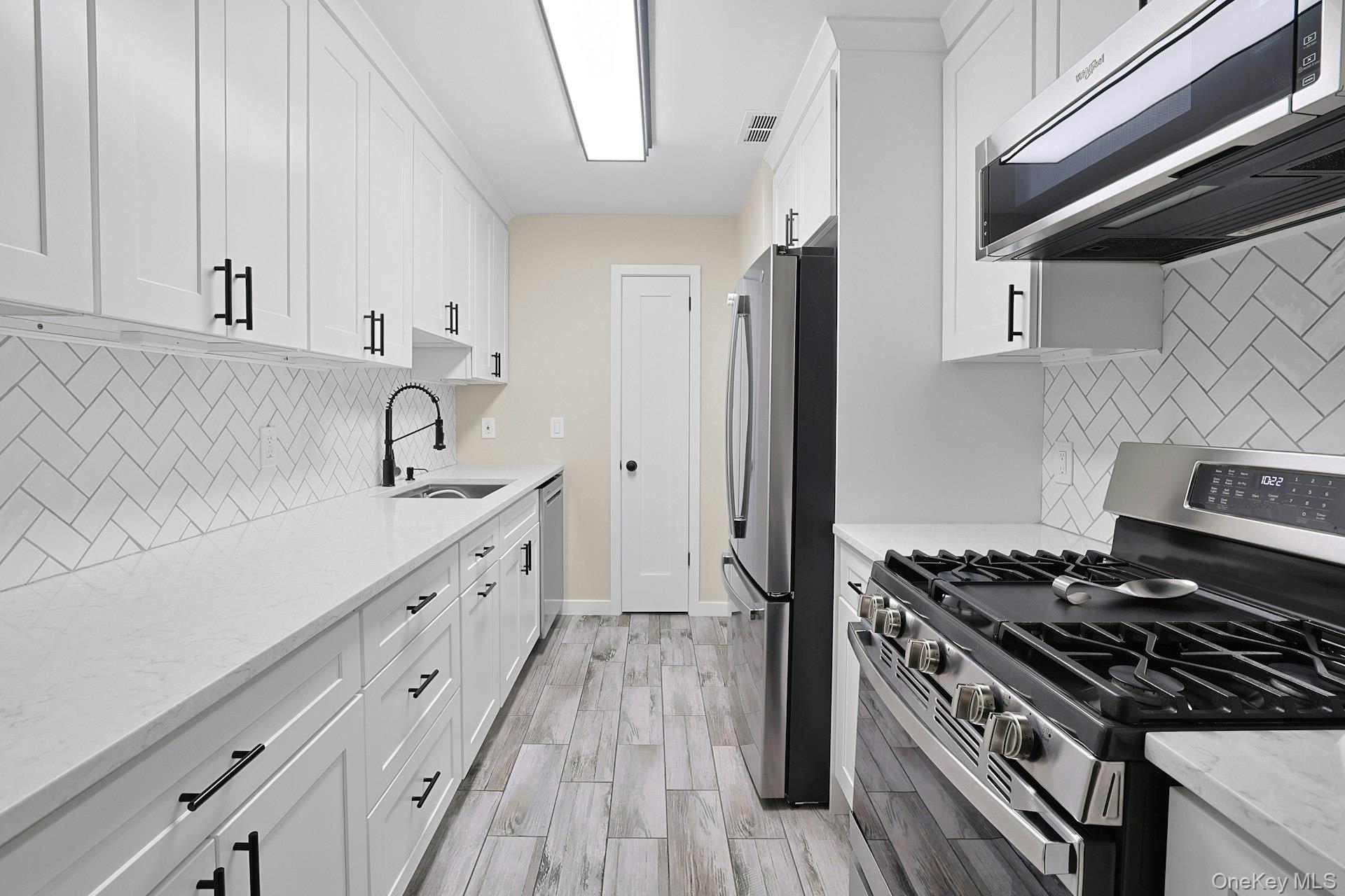 108 Sunfish Landing, Mohegan Lake, NY 10547