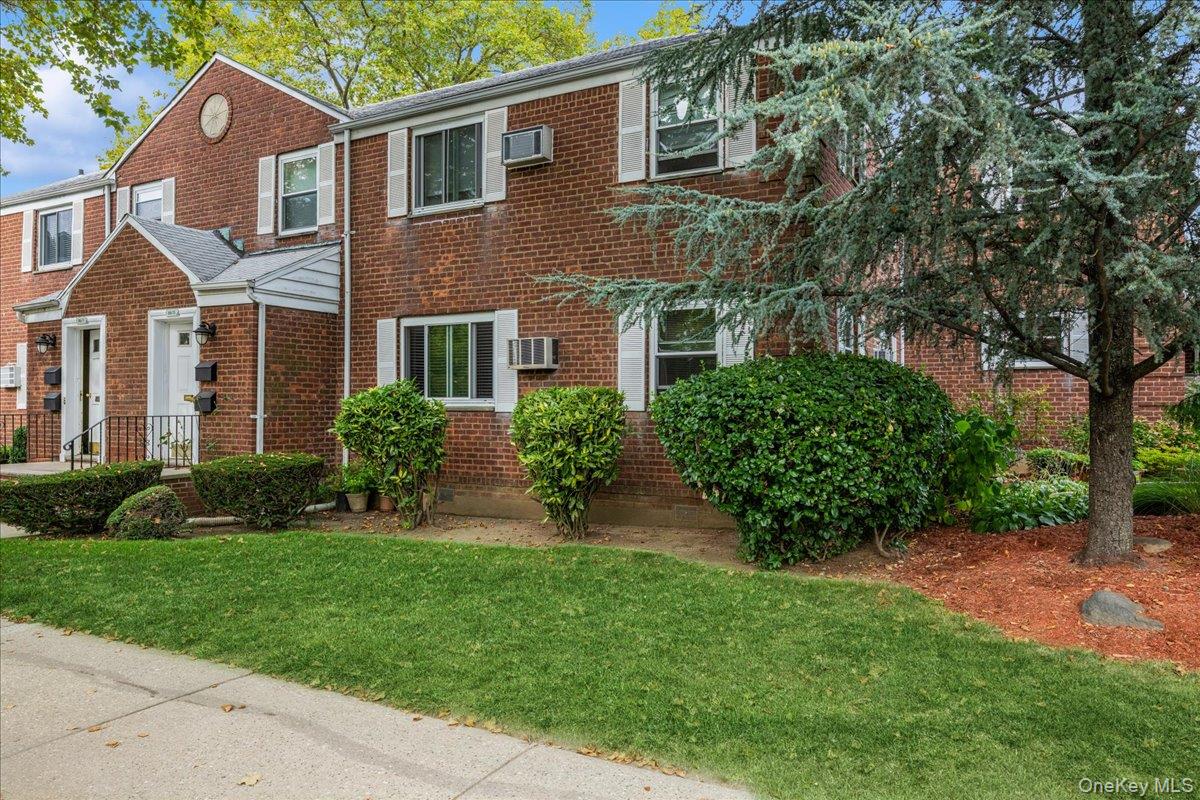 260-73 75th Avenue # 1st Fl, Glen Oaks, NY 11004