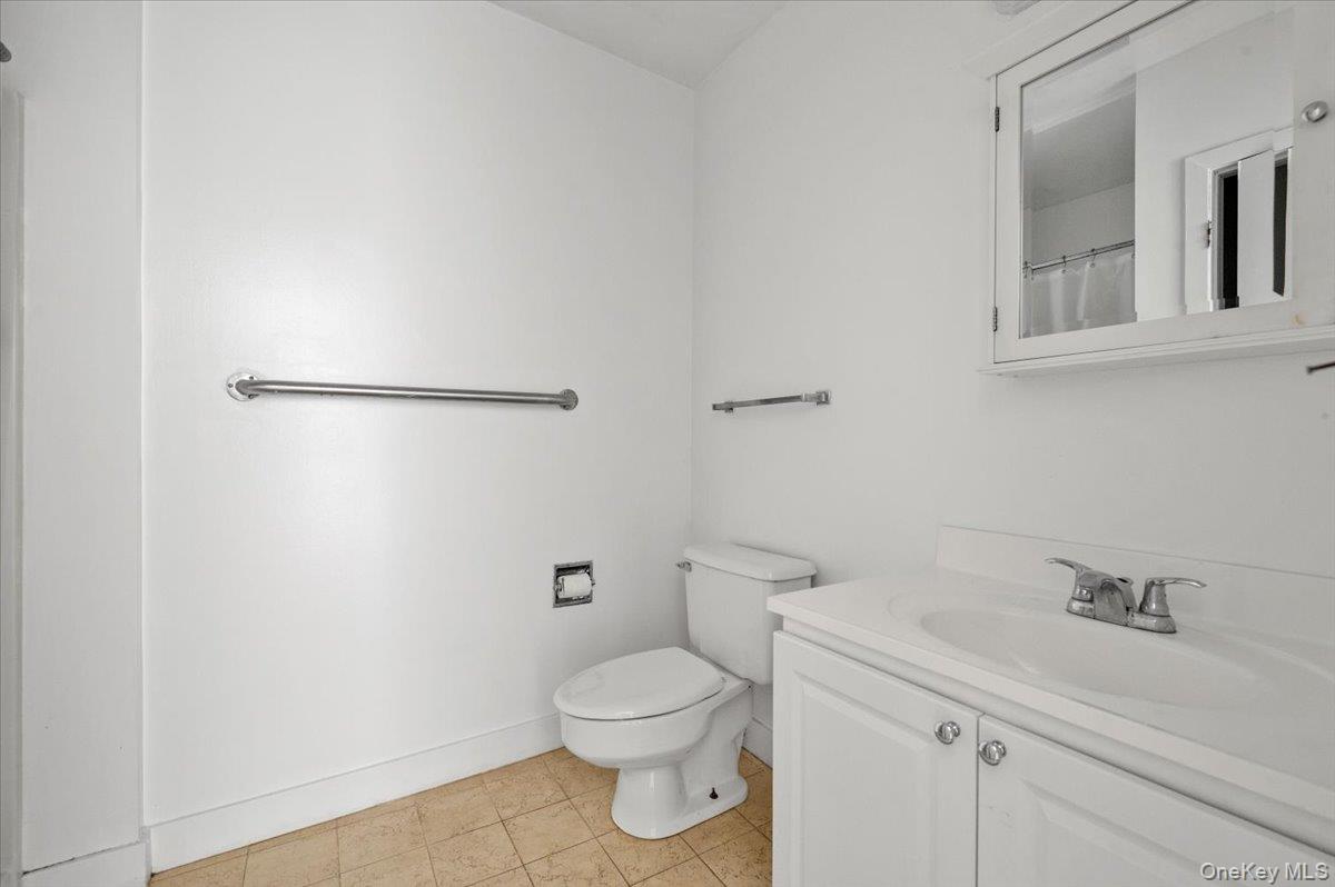 36 Main Street # 3, Sag Harbor, NY 11963