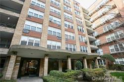 94-11 59th Avenue # D17, Elmhurst, NY 11373