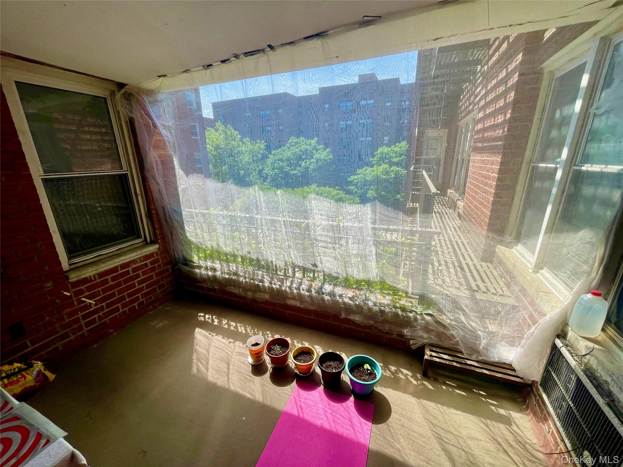 94-11 59th Avenue # D17, Elmhurst, NY 11373