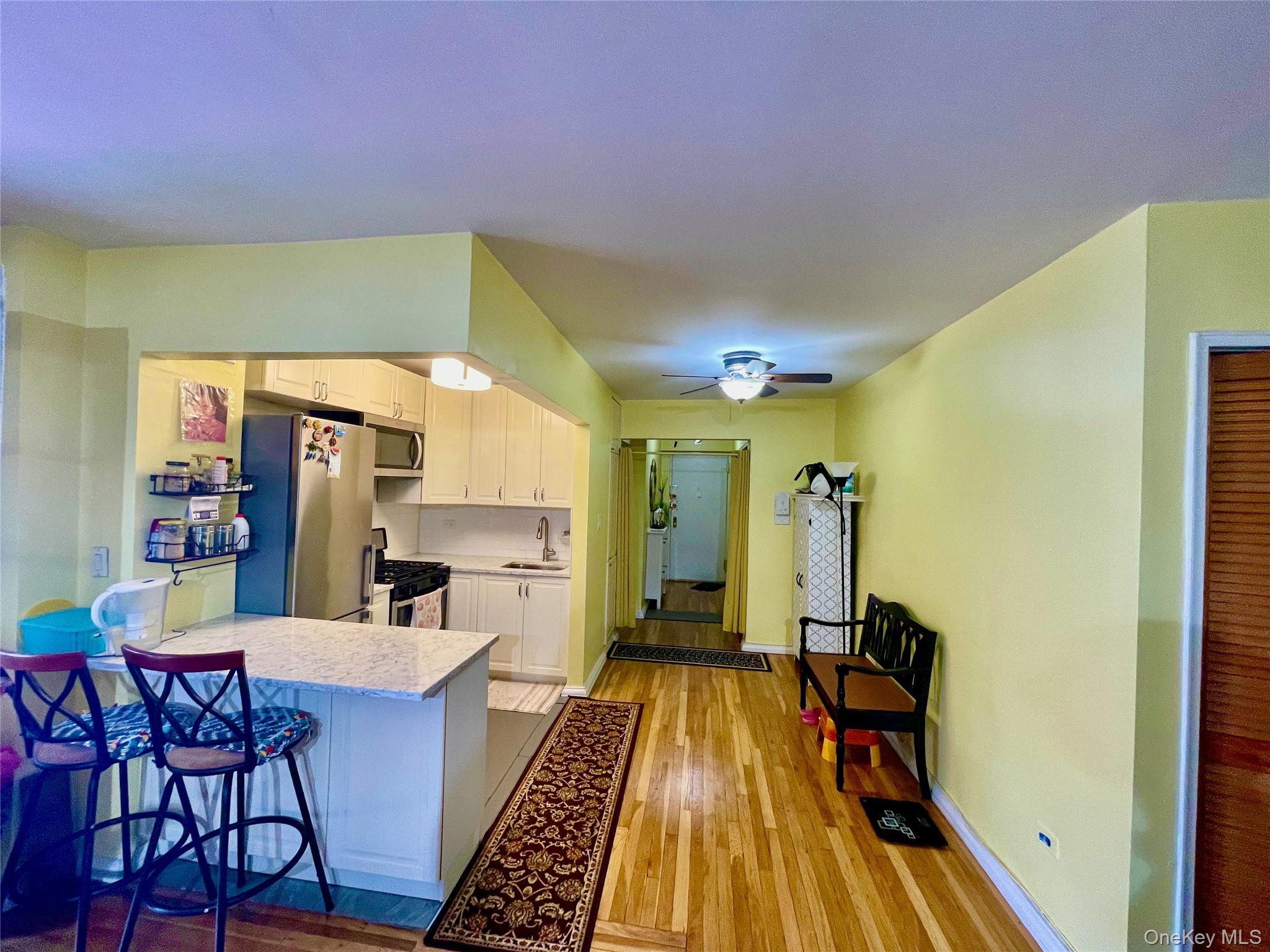 94-11 59th Avenue # D17, Elmhurst, NY 11373