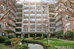 94-11 59th Avenue # D17, Elmhurst, NY 11373