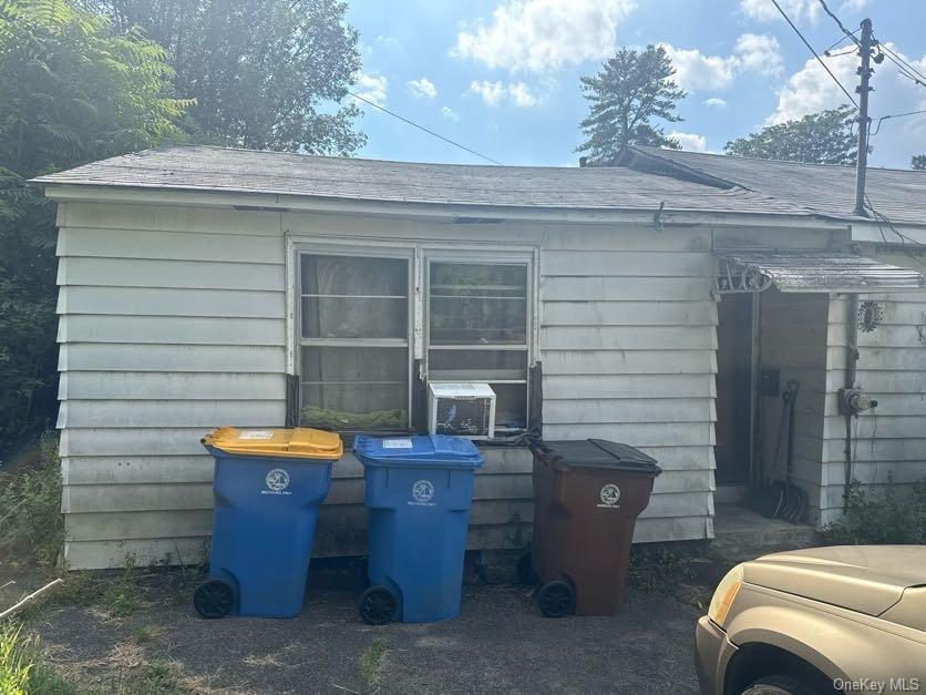 18 Pettit Avenue, Kingston, NY 12401