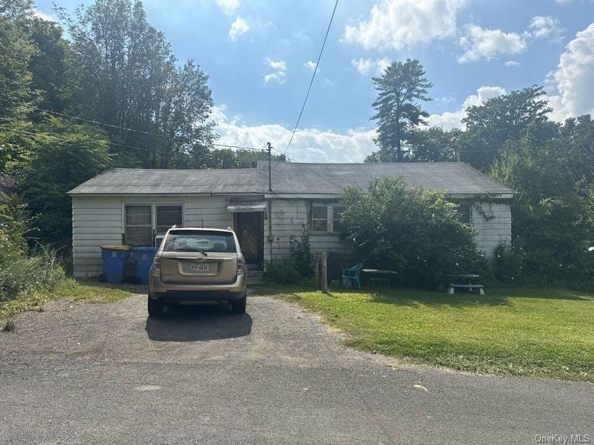 18 Pettit Avenue, Kingston, NY 12401