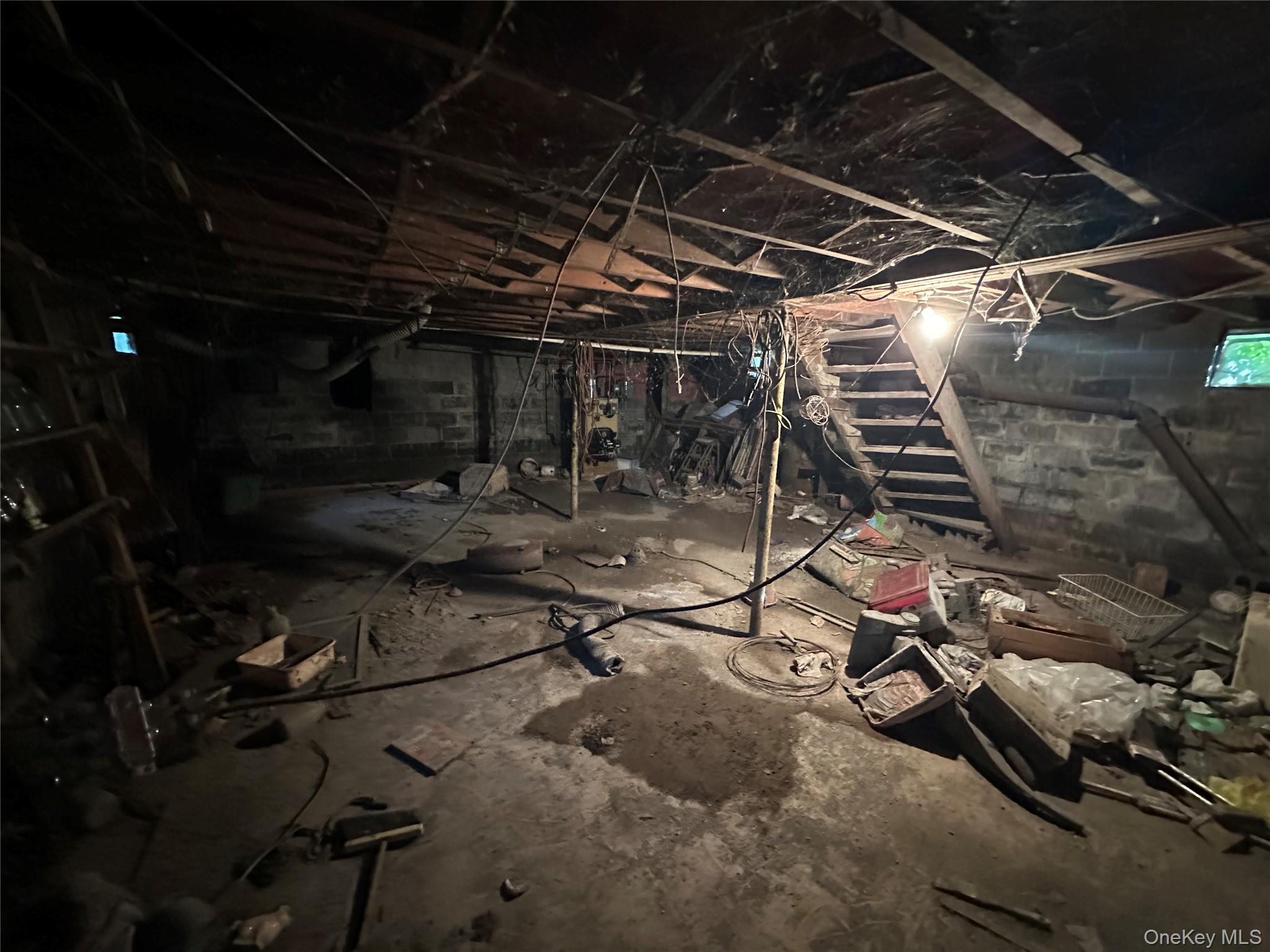 18 Pettit Avenue, Kingston, NY 12401