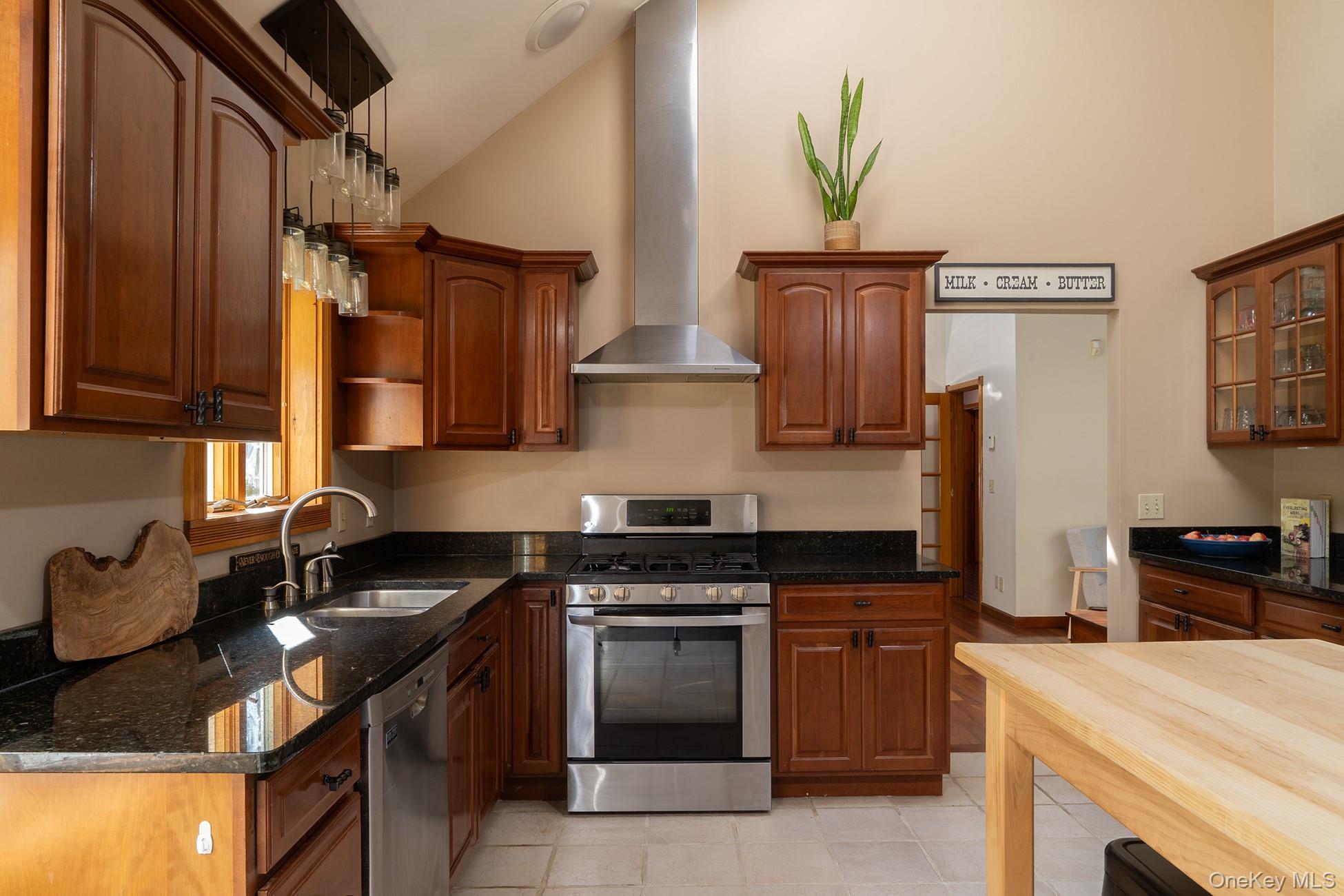 46 Brothers Road, Ancram, NY 12502