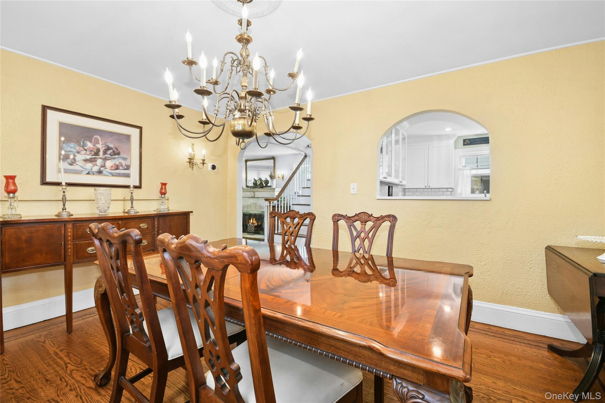 57 Hollywood Court, Rockville Centre, NY 11570