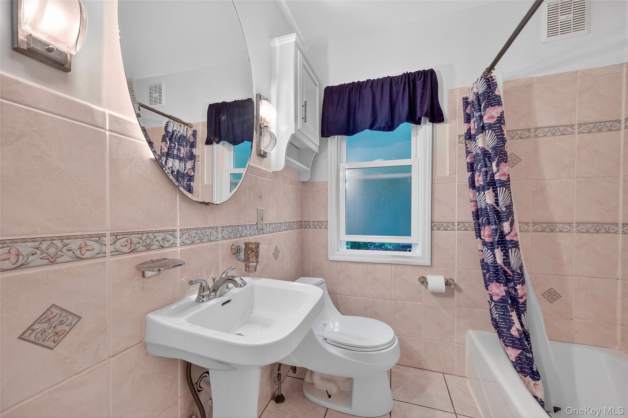 34 Mountain View Road, Poughkeepsie, NY 12603