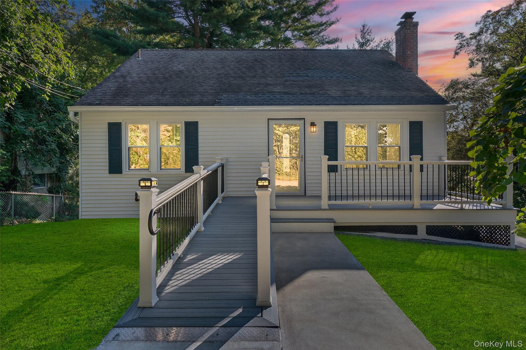 34 Mountain View Road, Poughkeepsie, NY 12603