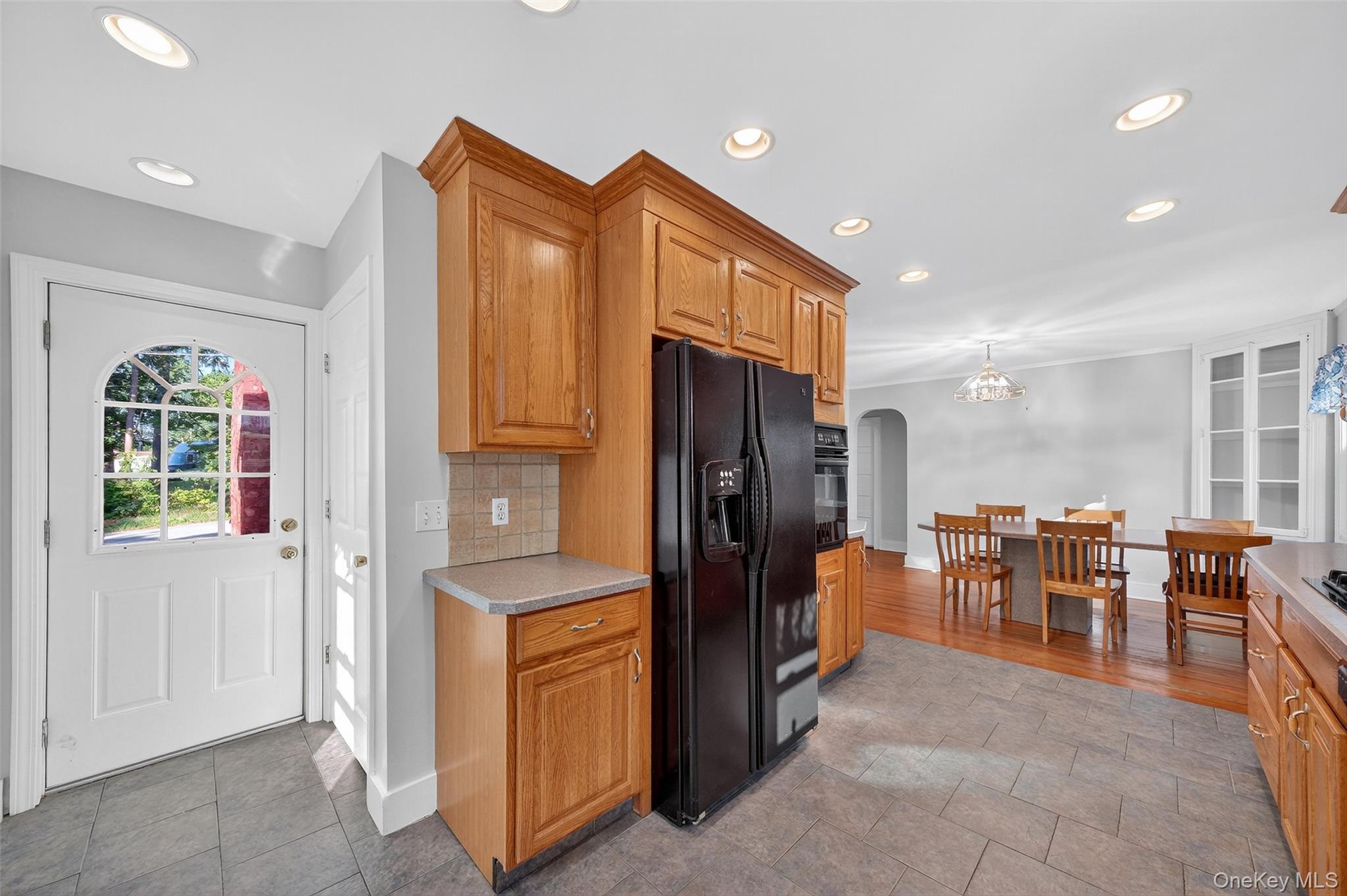 34 Mountain View Road, Poughkeepsie, NY 12603