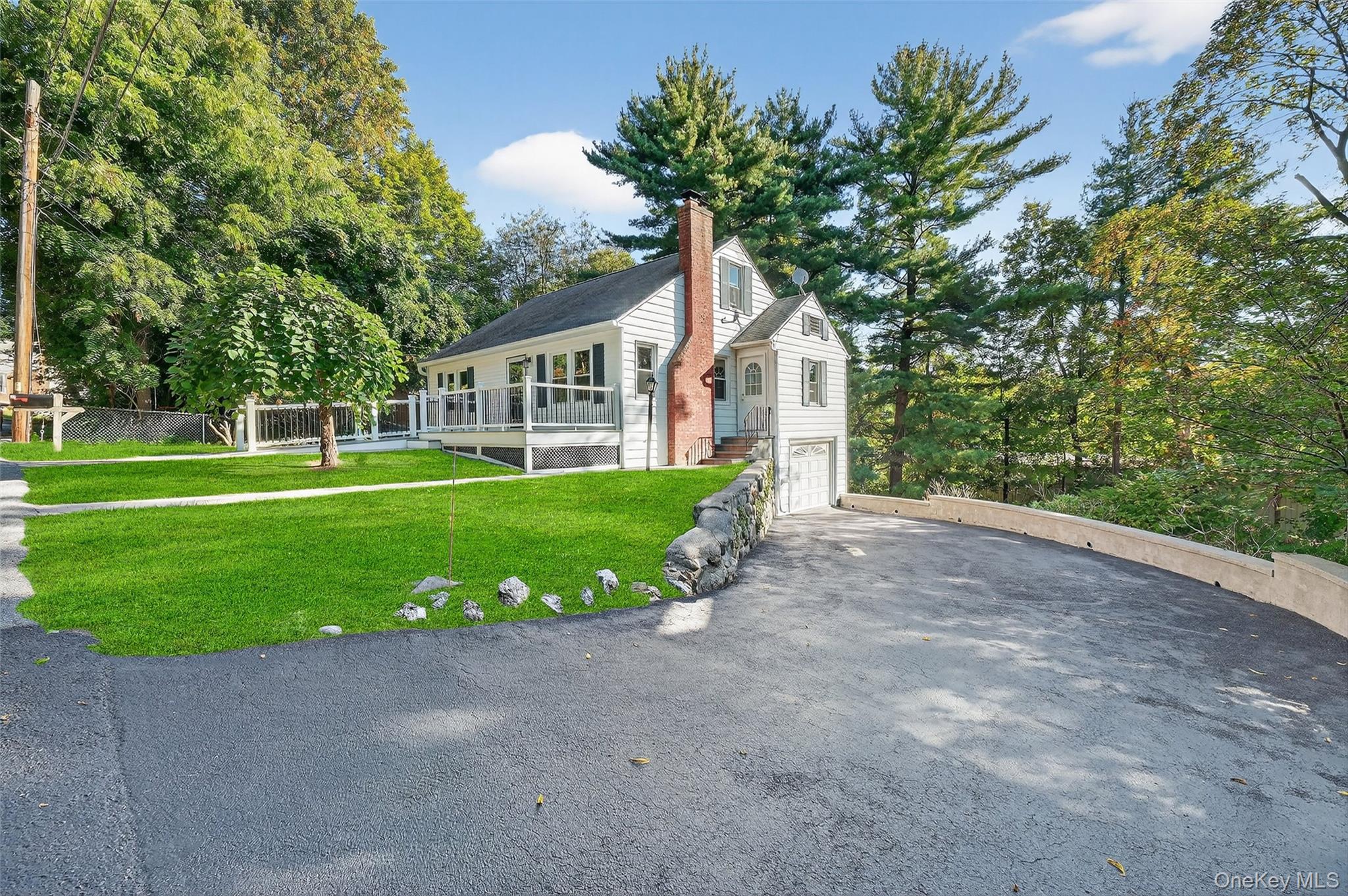 34 Mountain View Road, Poughkeepsie, NY 12603