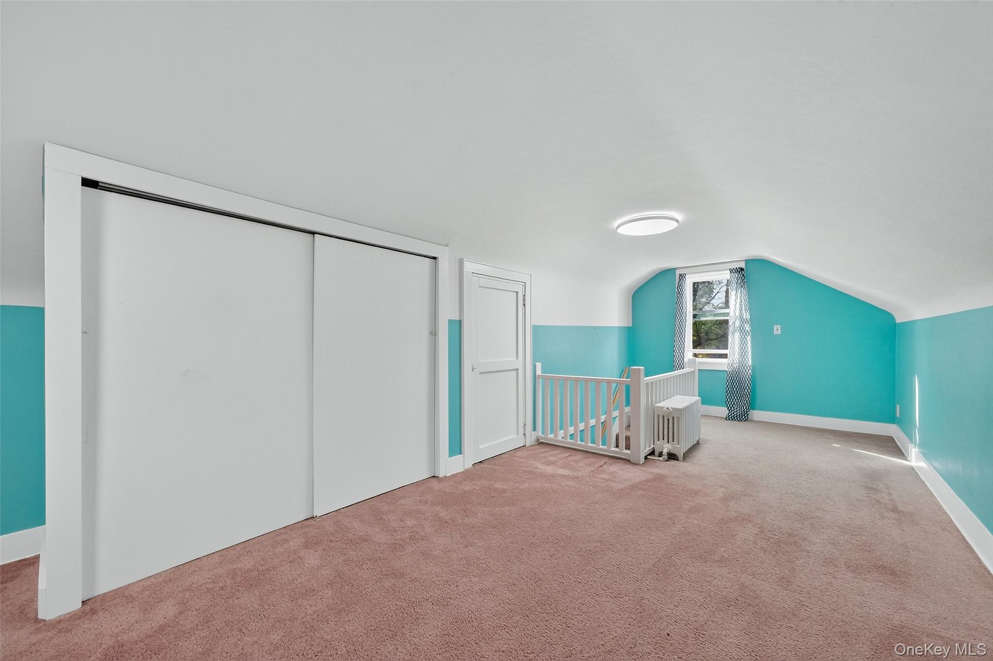 34 Mountain View Road, Poughkeepsie, NY 12603