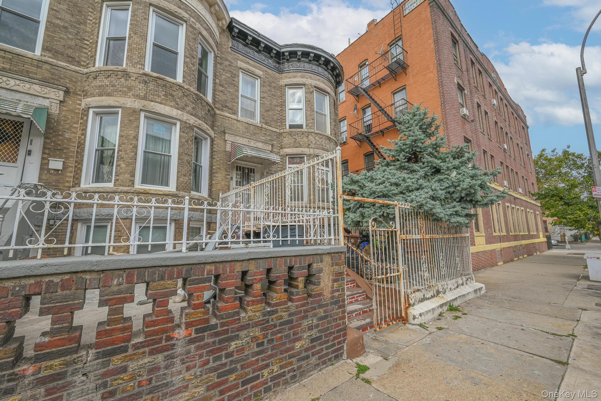 448 E 29th Street, Brooklyn, NY 11226