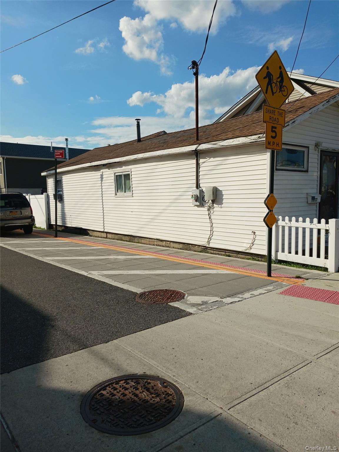 1317 Cross Bay Boulevard, Broad Channel, NY 11693