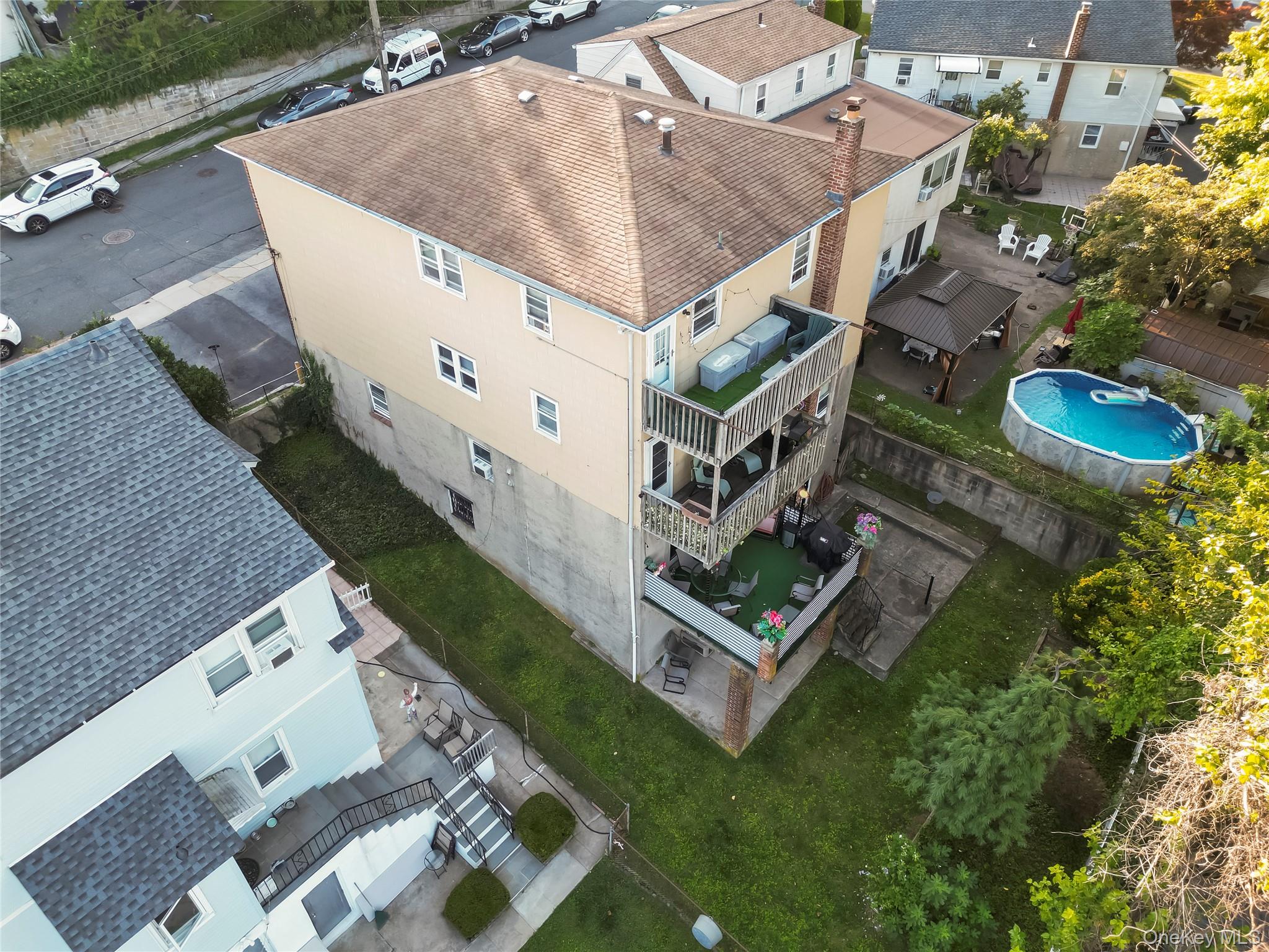 130 Staunton Street, Yonkers, NY 10704