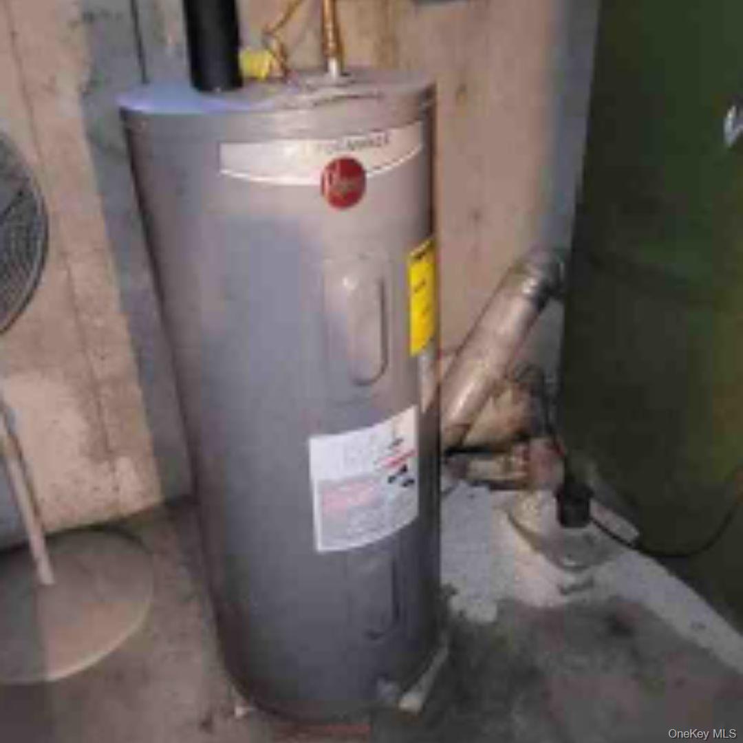 169 Northside Road, Wading River, NY 11792