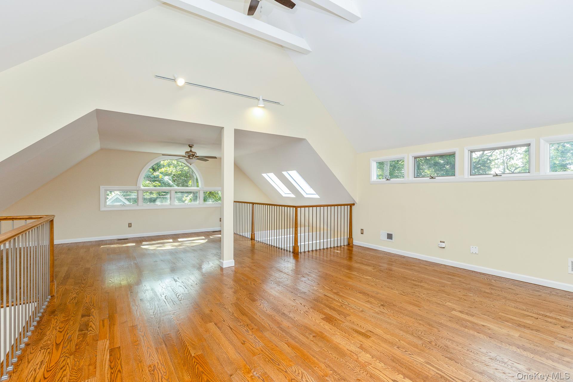 1 Summit Trail, Nissequogue, NY 11780