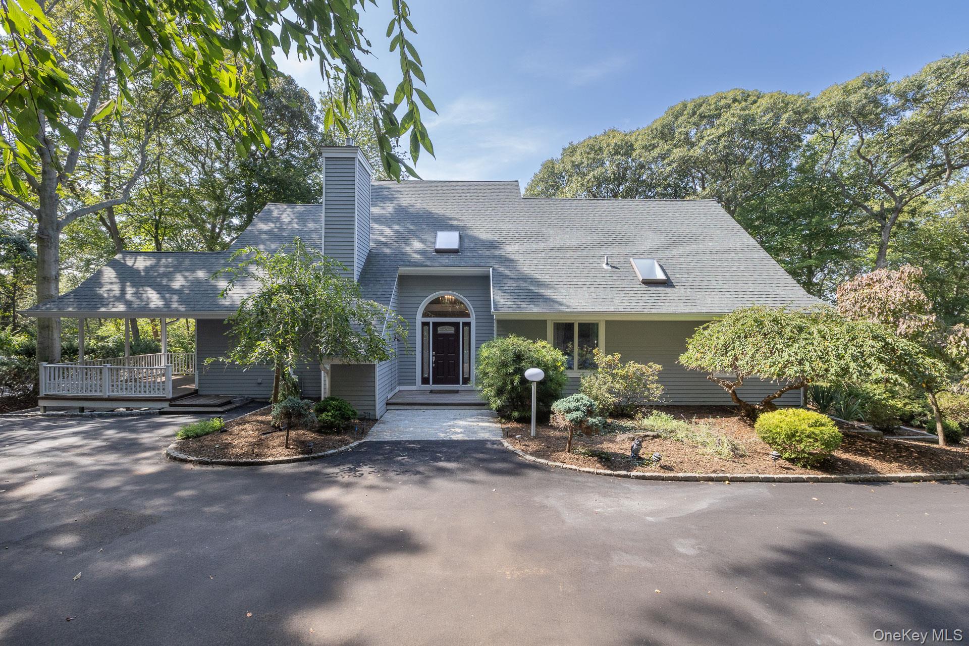 1 Summit Trail, Nissequogue, NY 11780