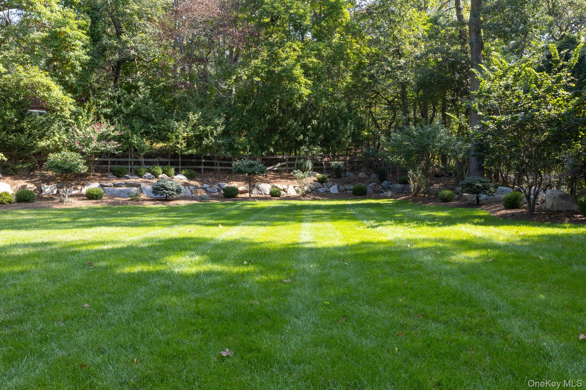 1 Summit Trail, Nissequogue, NY 11780