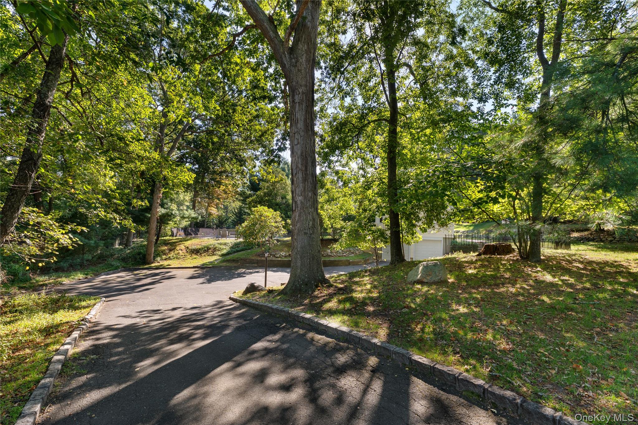 3 Pheasant Run, Wading River, NY 11792