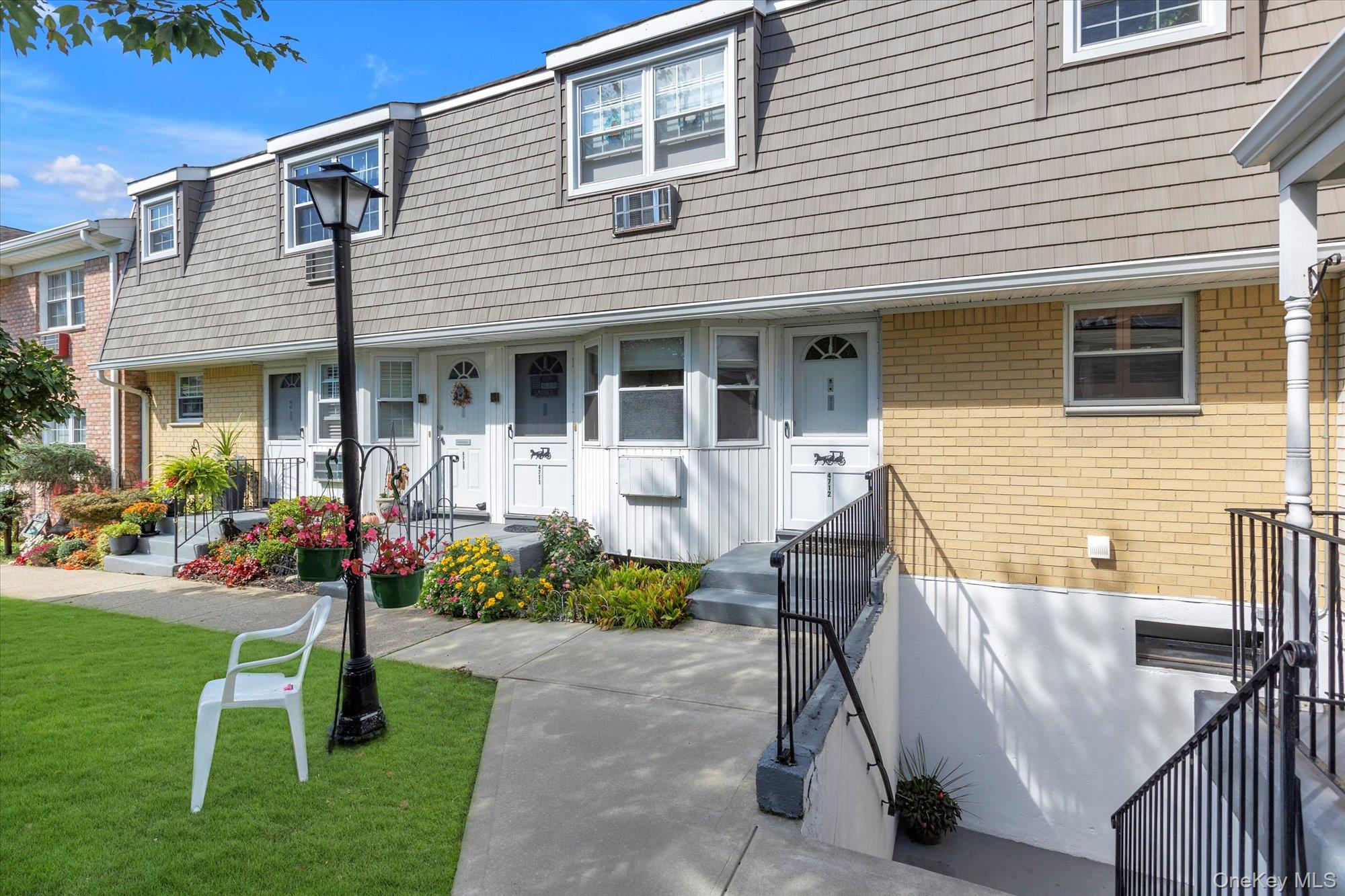 4712 Wilshire Lane # 4712, Oakdale, NY 11769