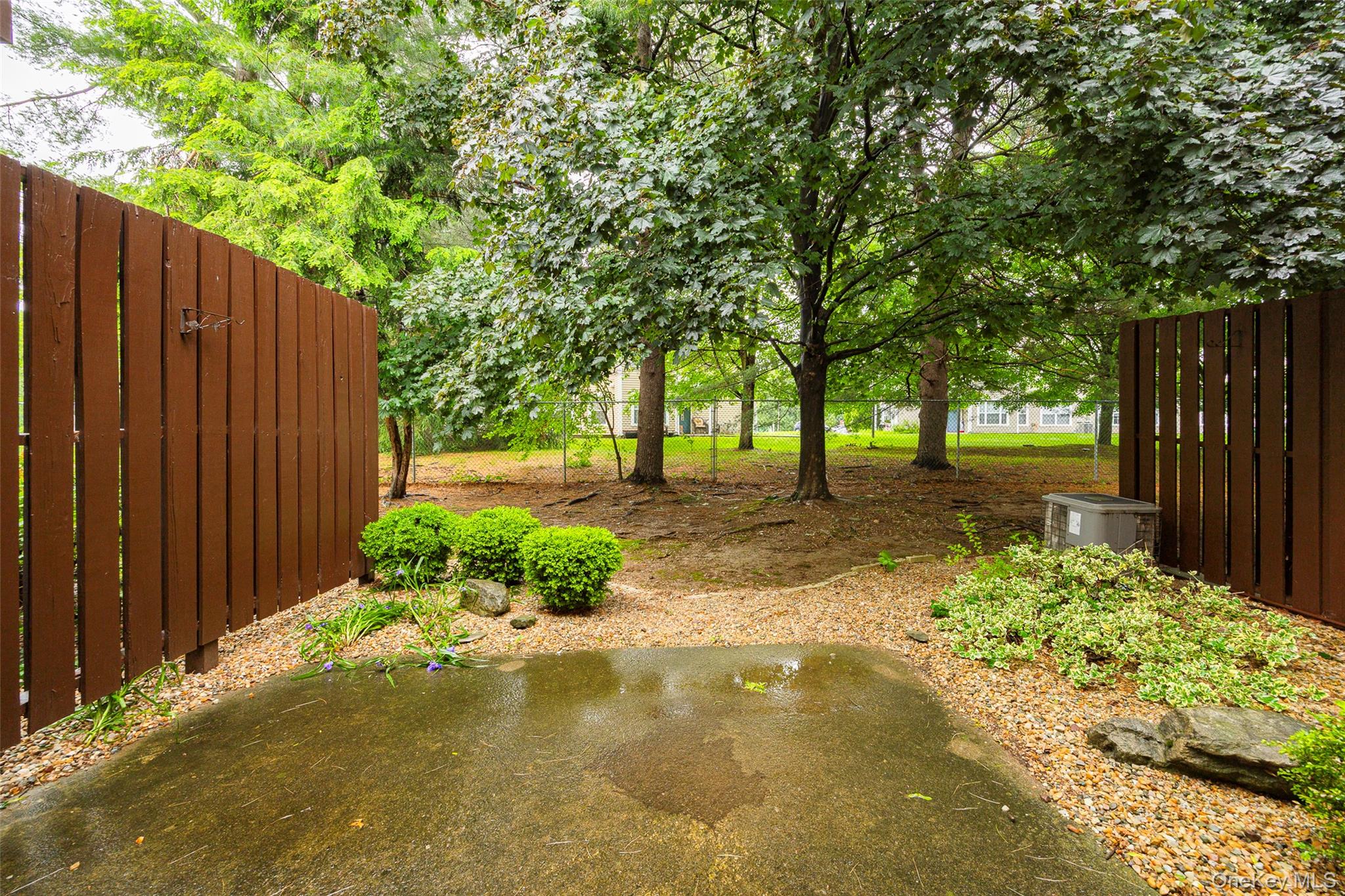 28 Amber Court, Poughkeepsie, NY 12603