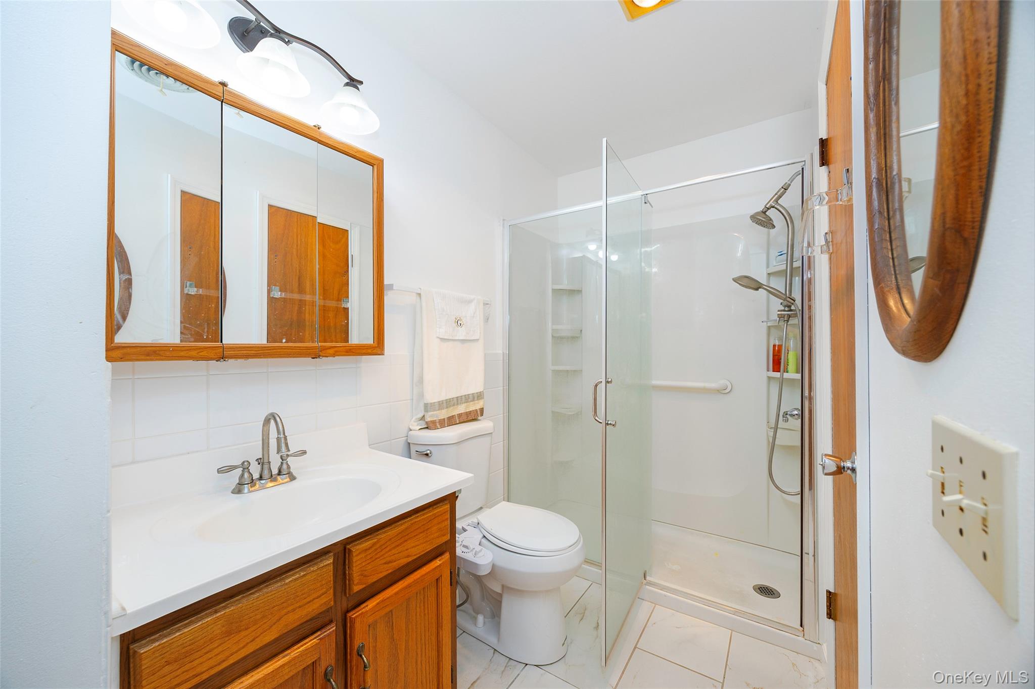 28 Amber Court, Poughkeepsie, NY 12603