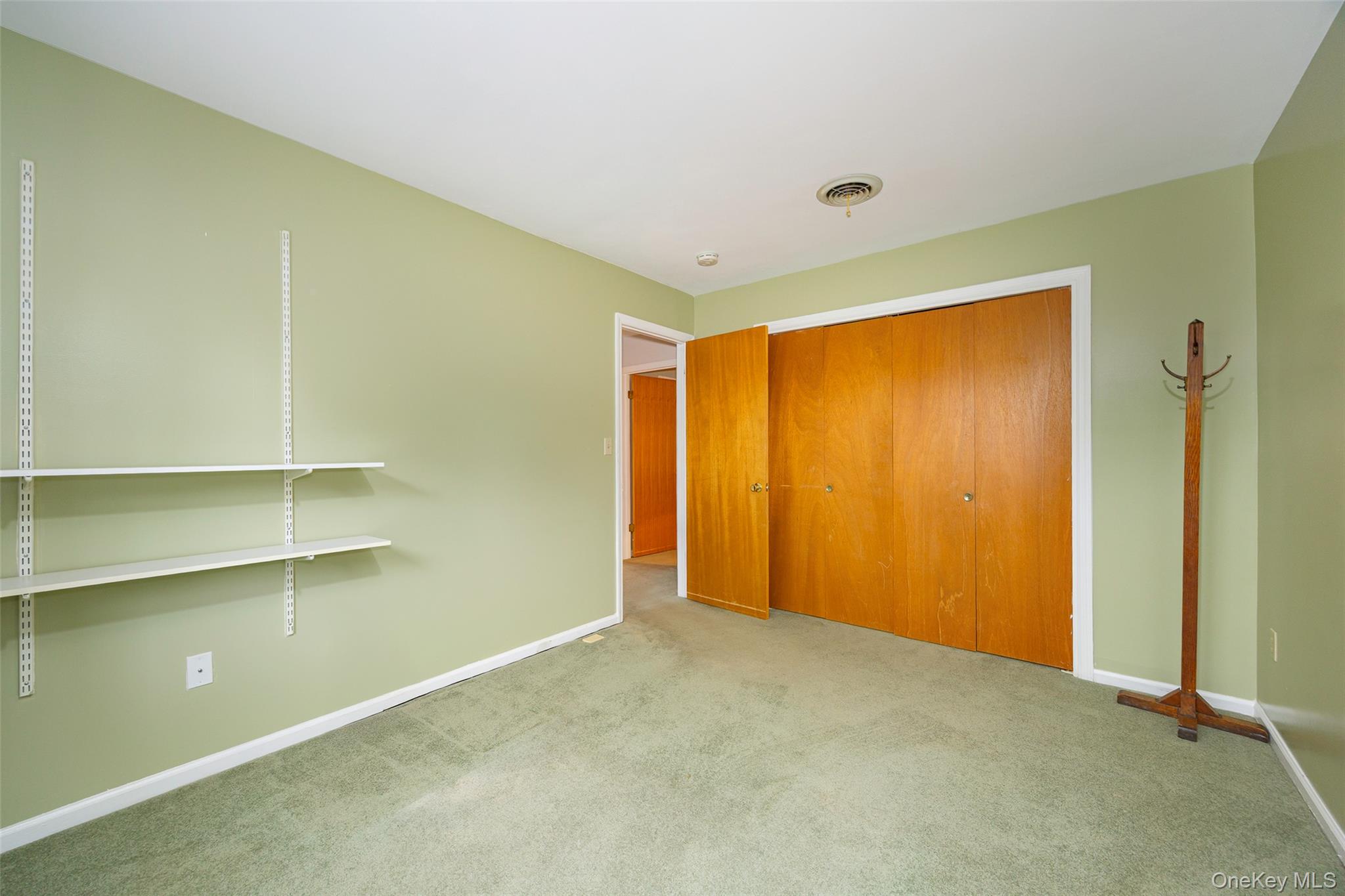 28 Amber Court, Poughkeepsie, NY 12603