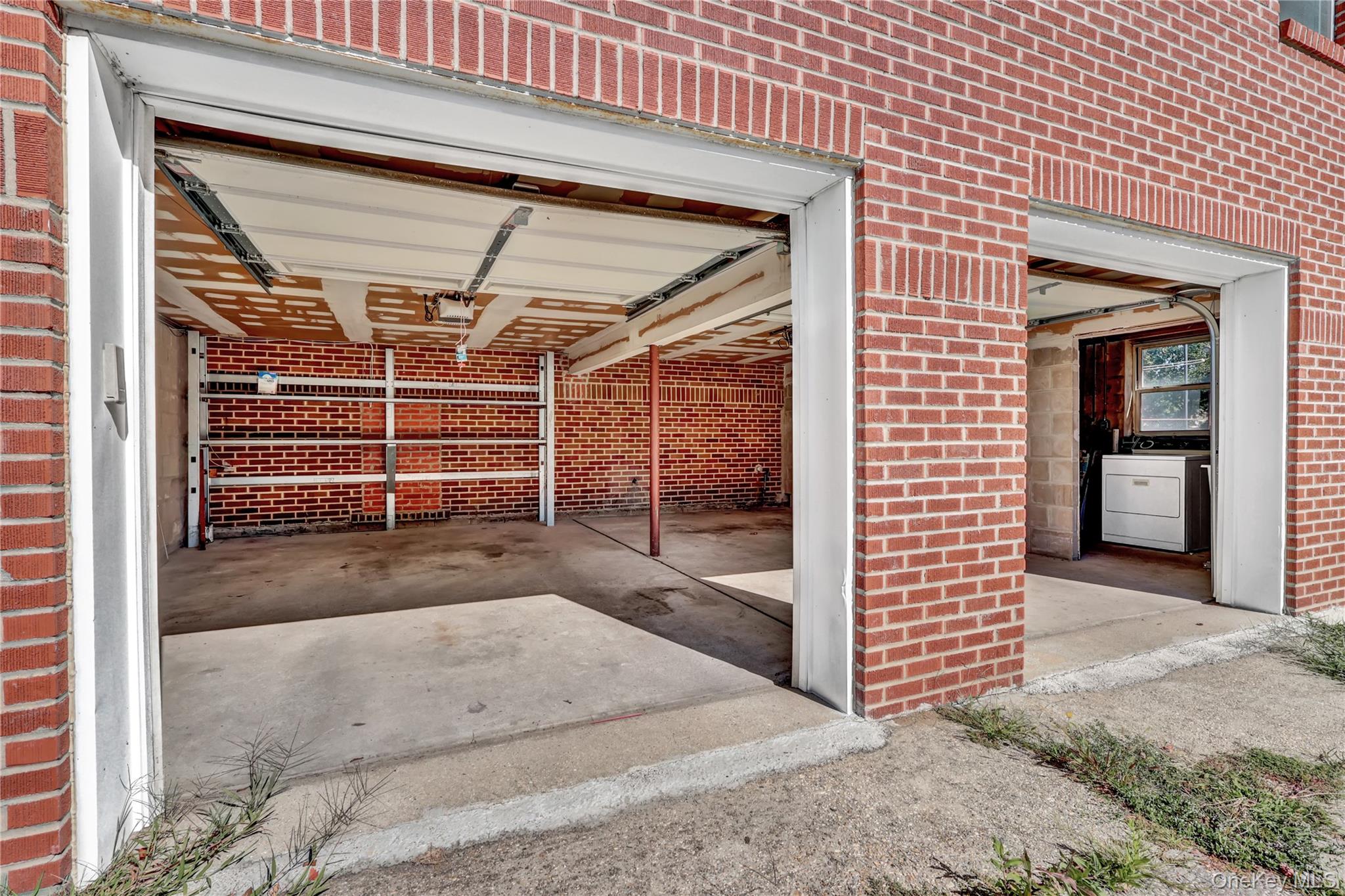 514 Sweet Hollow Road, Melville, NY 11747