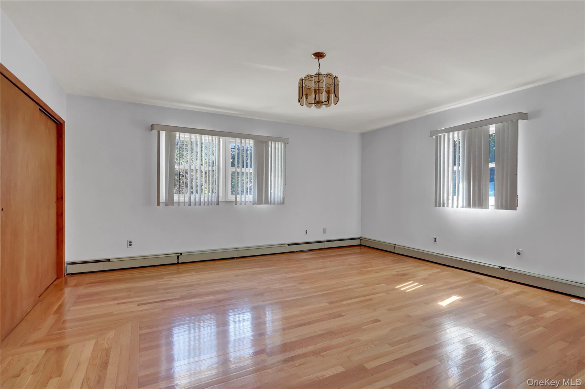 514 Sweet Hollow Road, Melville, NY 11747