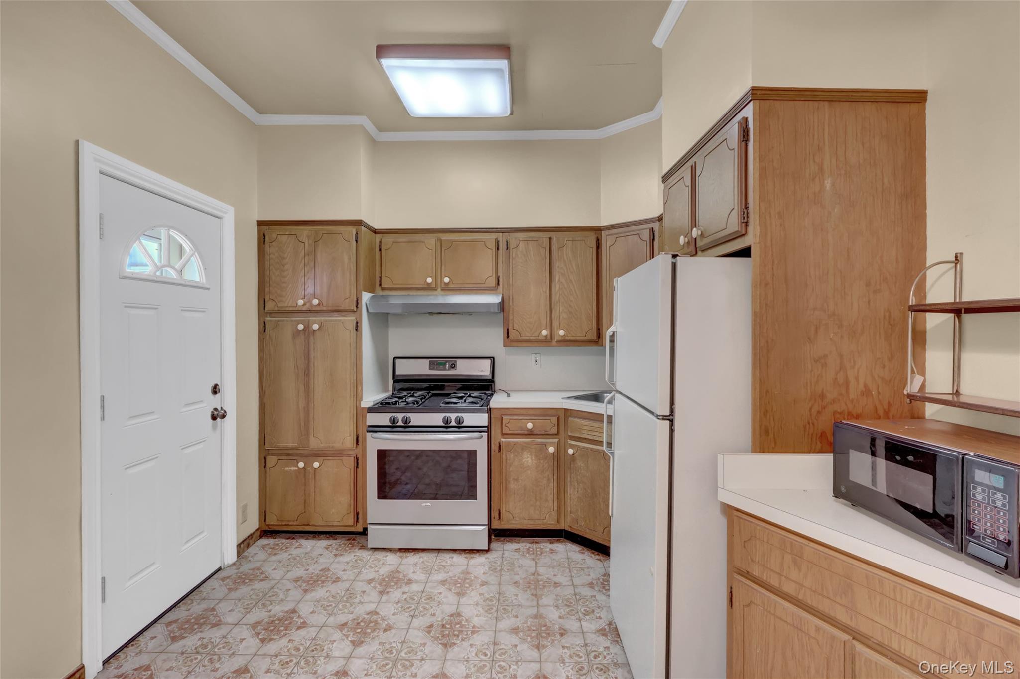 514 Sweet Hollow Road, Melville, NY 11747