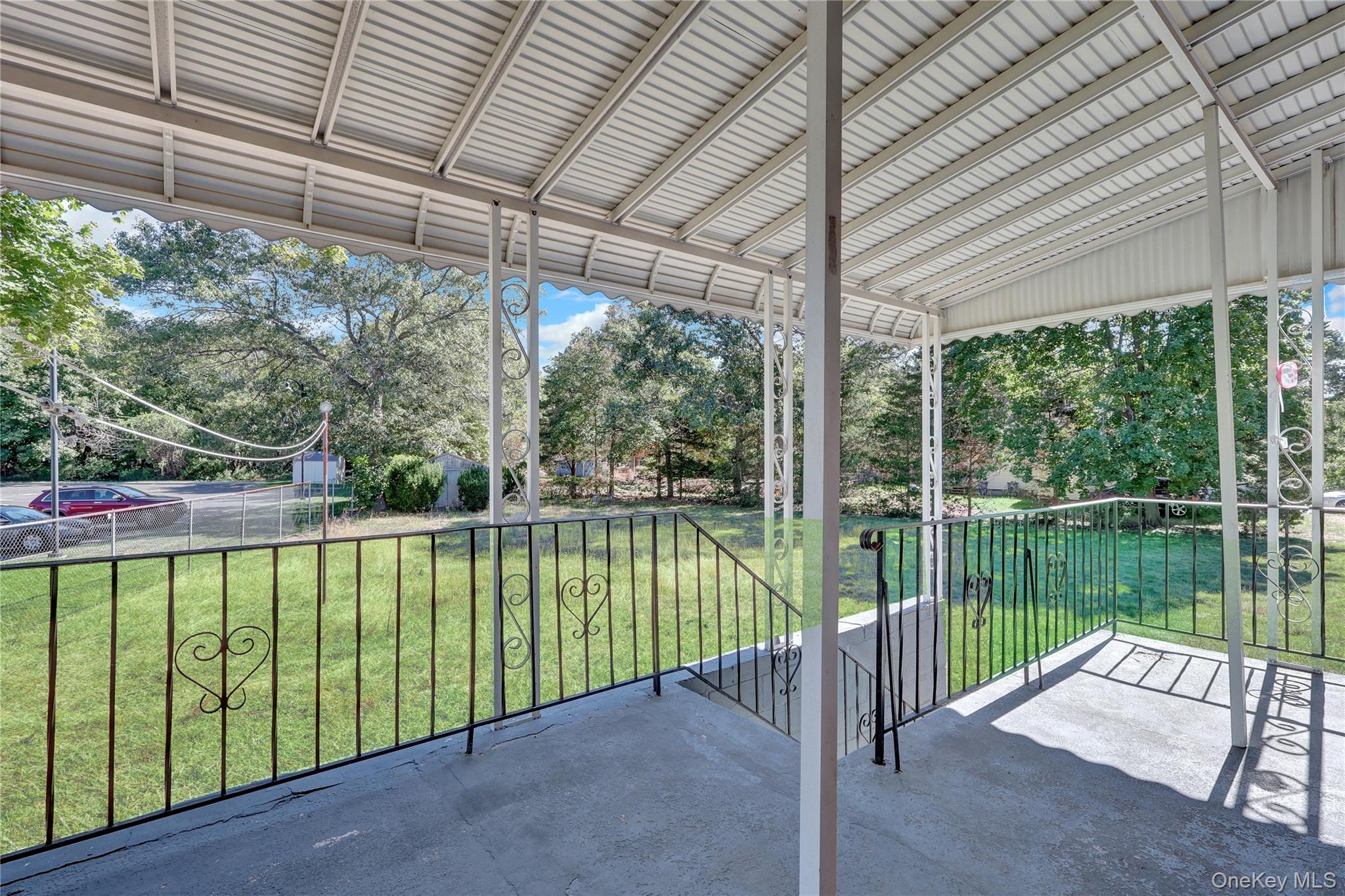 514 Sweet Hollow Road, Melville, NY 11747