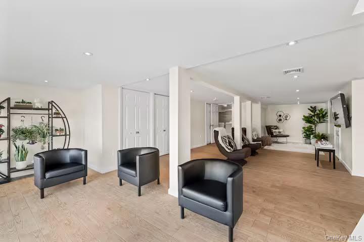 31 Wayne Avenue, Verplanck, NY 10596