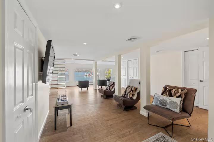 31 Wayne Avenue, Verplanck, NY 10596