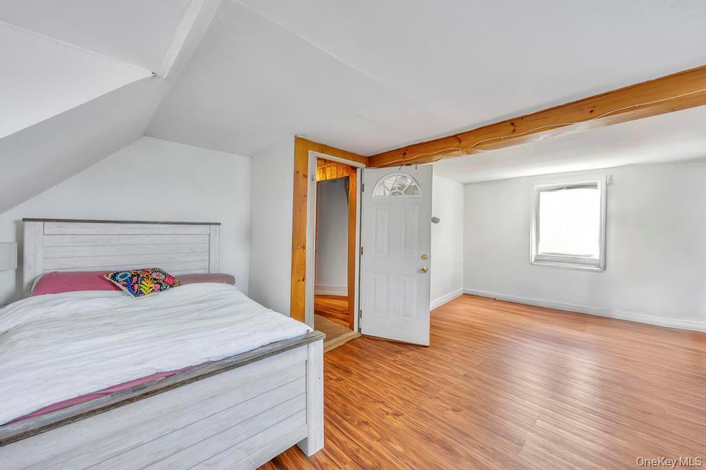 529 Clinton Avenue, Rockville Centre, NY 11570