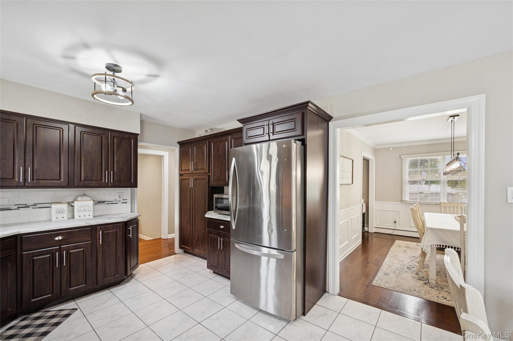 25 Hilltop Drive, Mount Sinai, NY 11766