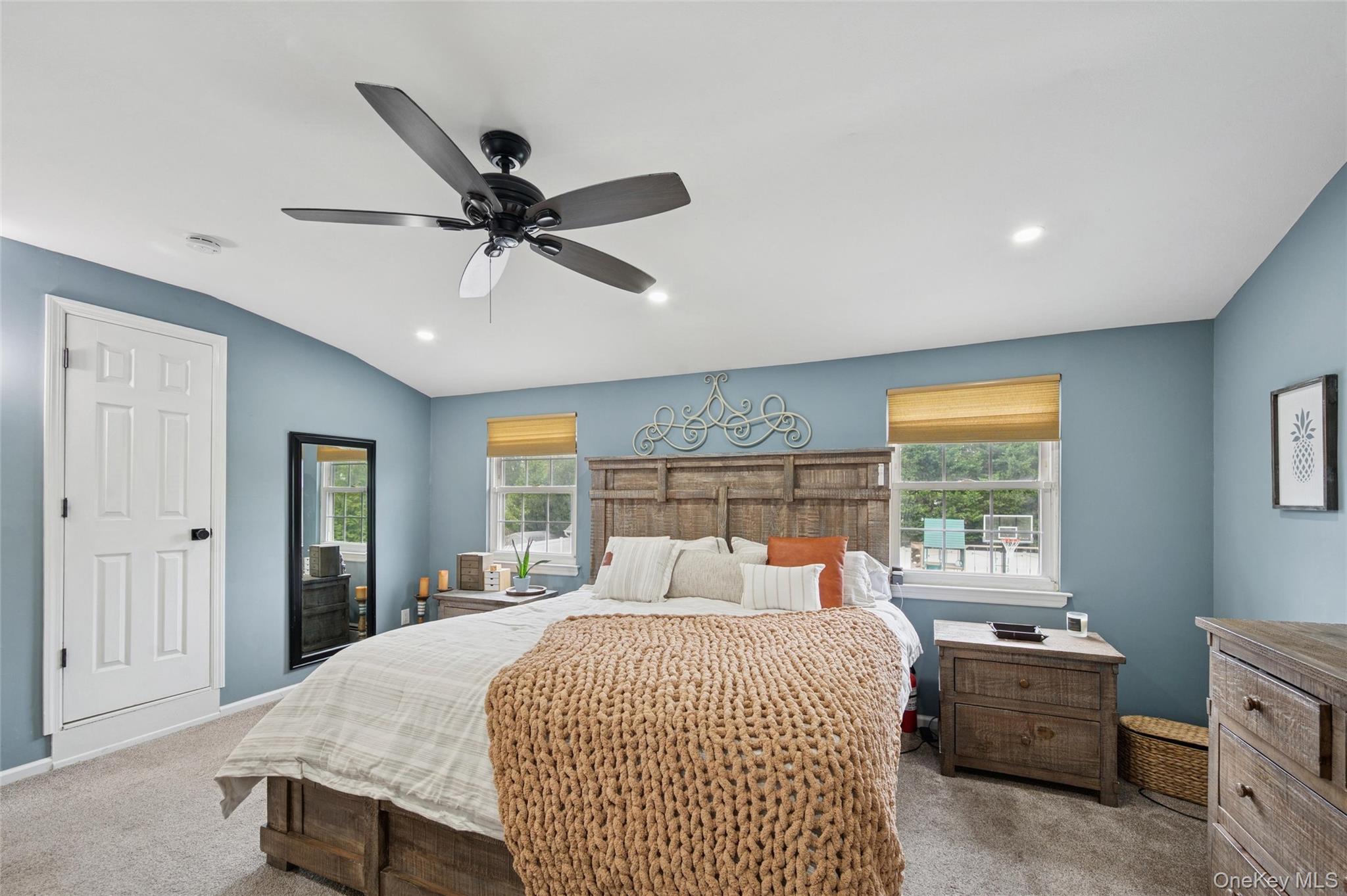 25 Hilltop Drive, Mount Sinai, NY 11766