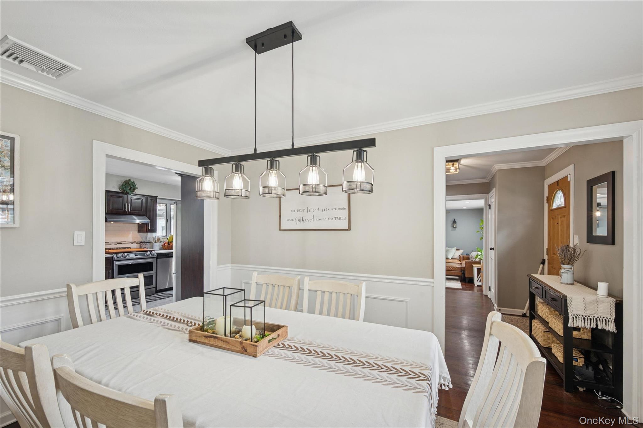 25 Hilltop Drive, Mount Sinai, NY 11766