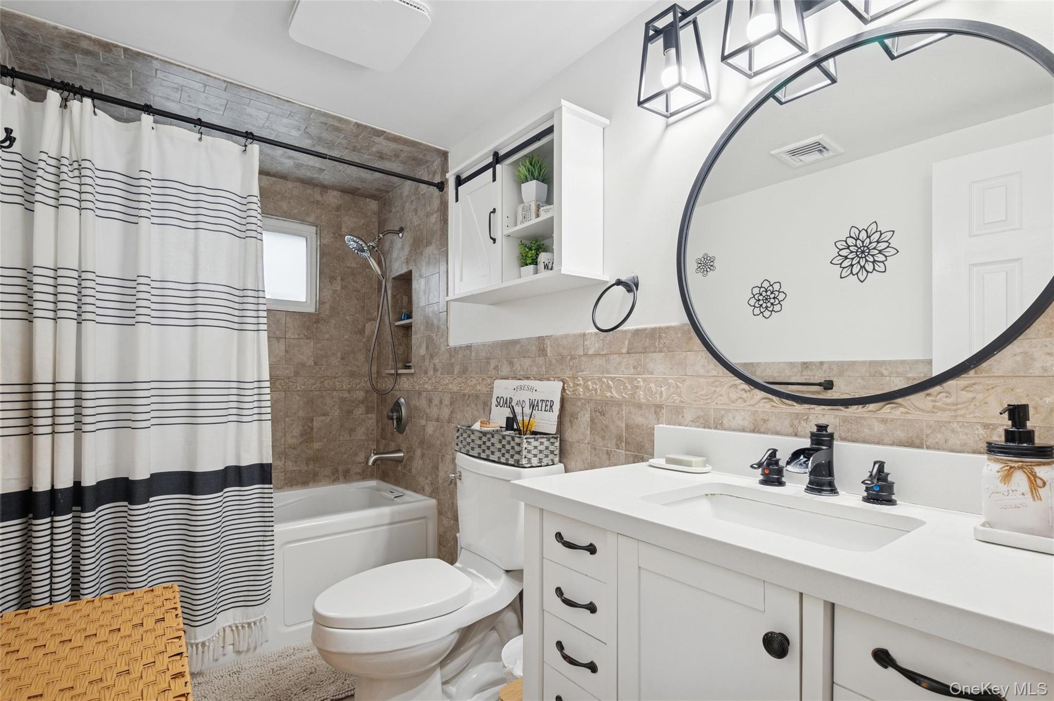 25 Hilltop Drive, Mount Sinai, NY 11766