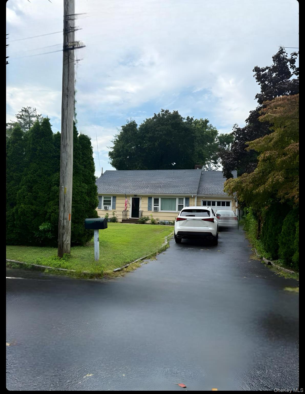 18 Downing Avenue, Sea Cliff, NY 11579