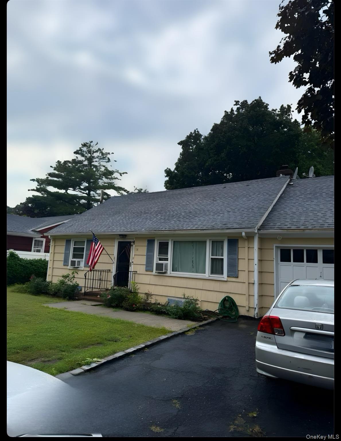 18 Downing Avenue, Sea Cliff, NY 11579