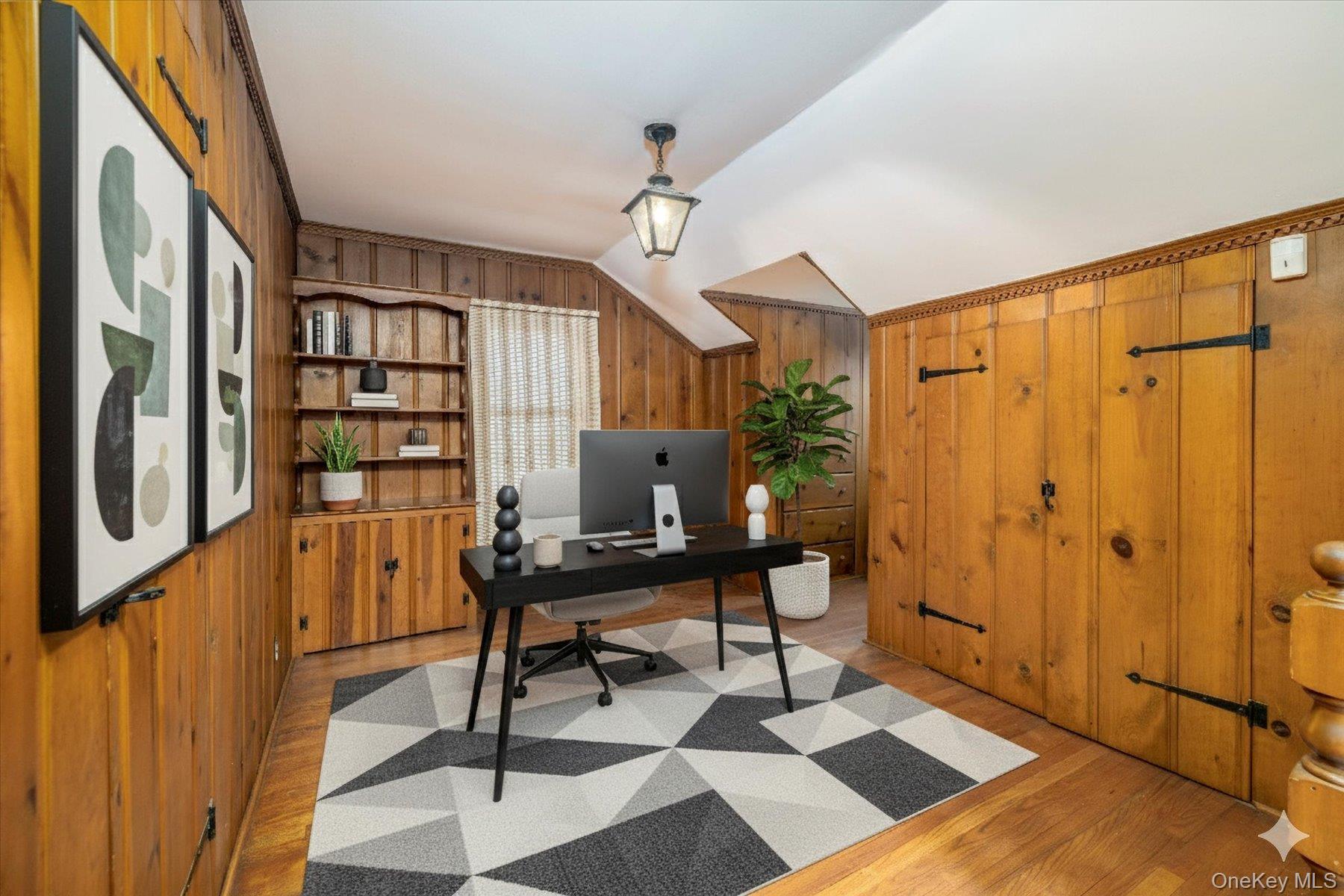 10 Cornell Place, East Rockaway, NY 11518