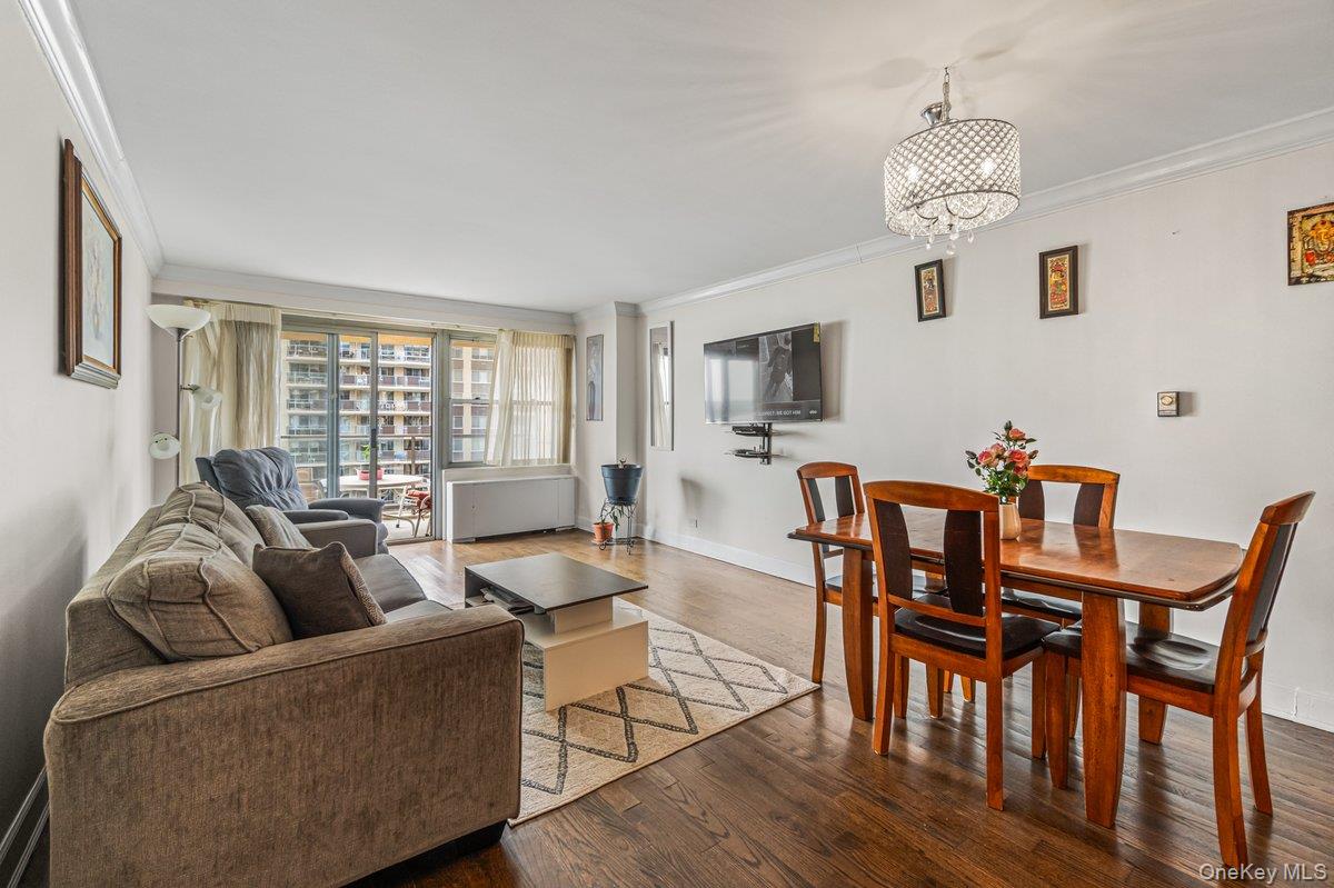 18-05 215 Street # 11K, Bayside, NY 11360