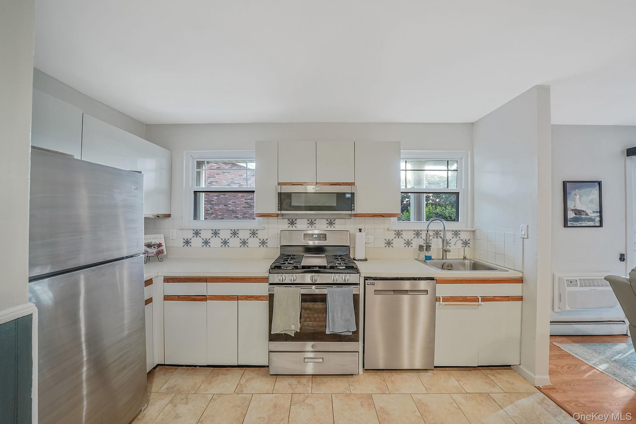 101 Fair Harbor Drive # 101, Patchogue, NY 11772