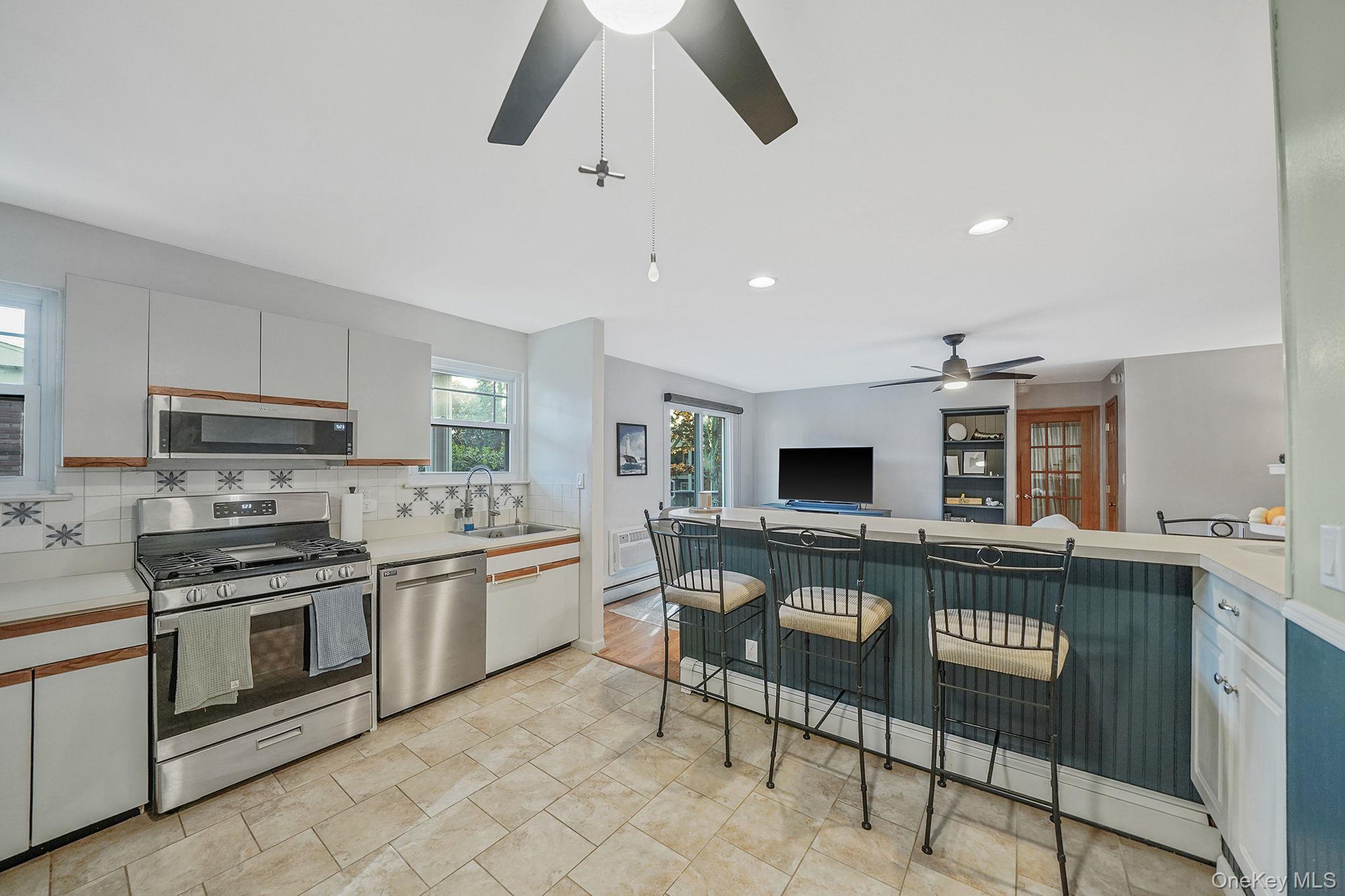 101 Fair Harbor Drive # 101, Patchogue, NY 11772