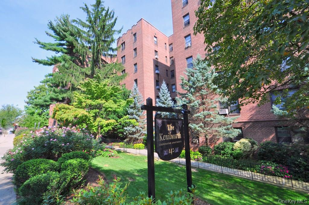 142 Garth Road # 4A, Scarsdale, NY 10583