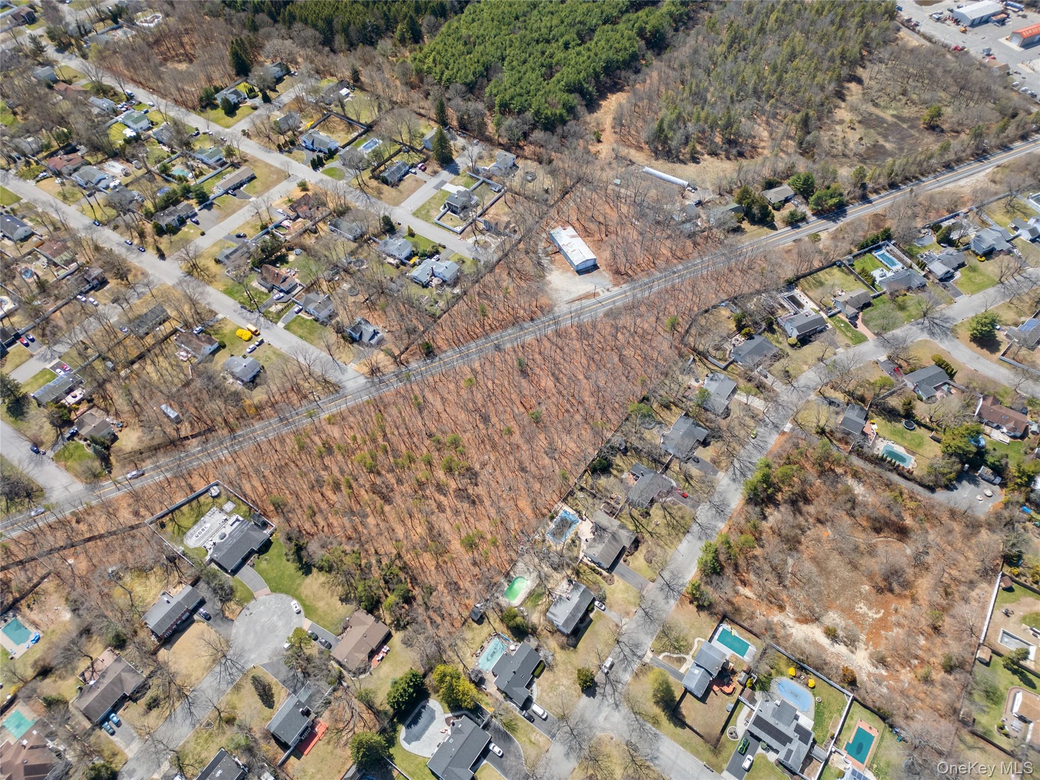 751 Canal Rd, Mount Sinai, NY 11766