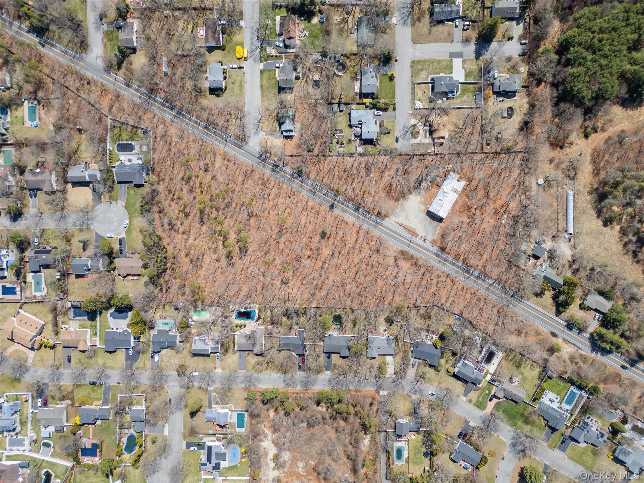 751 Canal Rd, Mount Sinai, NY 11766